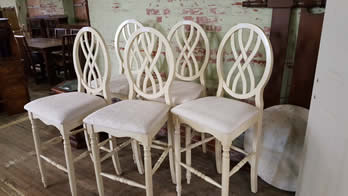 Cushman Dropleaf Dining Table with Leaf and Chairs
